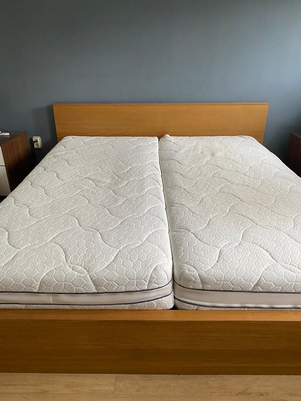 Ikea Malm bed 180x200 + swiss sense matrassen, Ophalen, Gebruikt, Tweepersoons