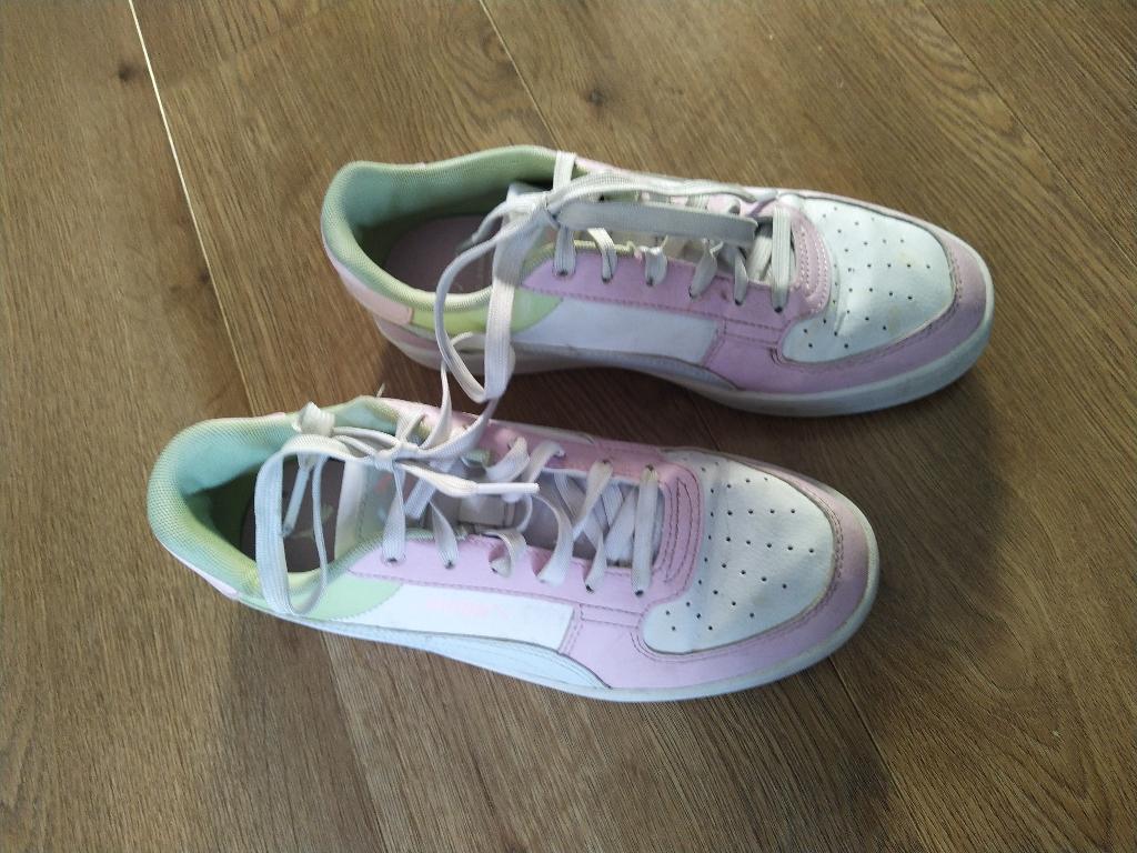 Puma sneaker schoenen maat 39, Puma, Wit, Ophalen of Verzenden, Sneakers of Gympen