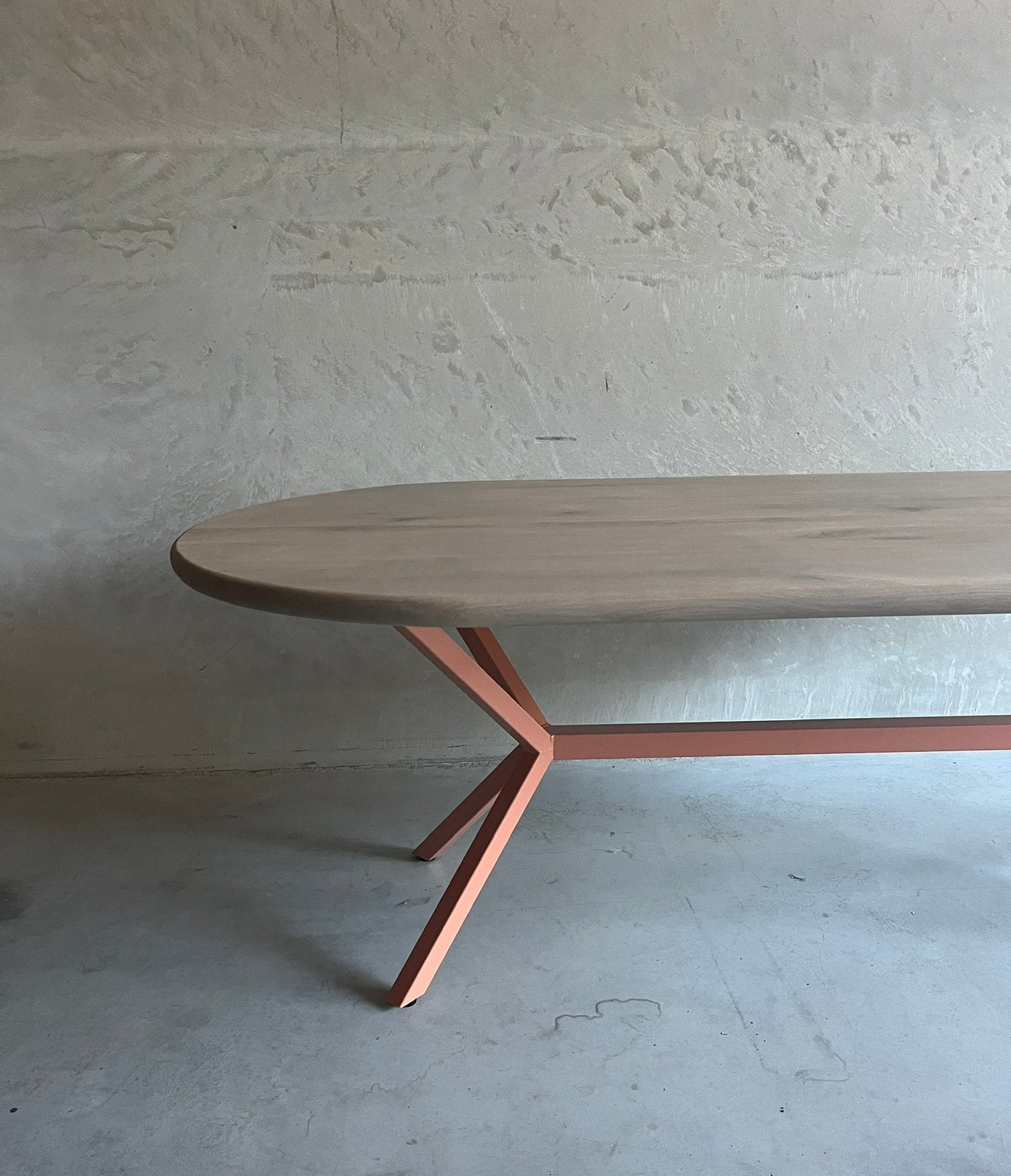 Eikenhouten eettafel 4 cm massief plat ovaal peperclip, Huis en Inrichting, Tafels | Eettafels, 100 tot 150 cm, Ophalen of Verzenden