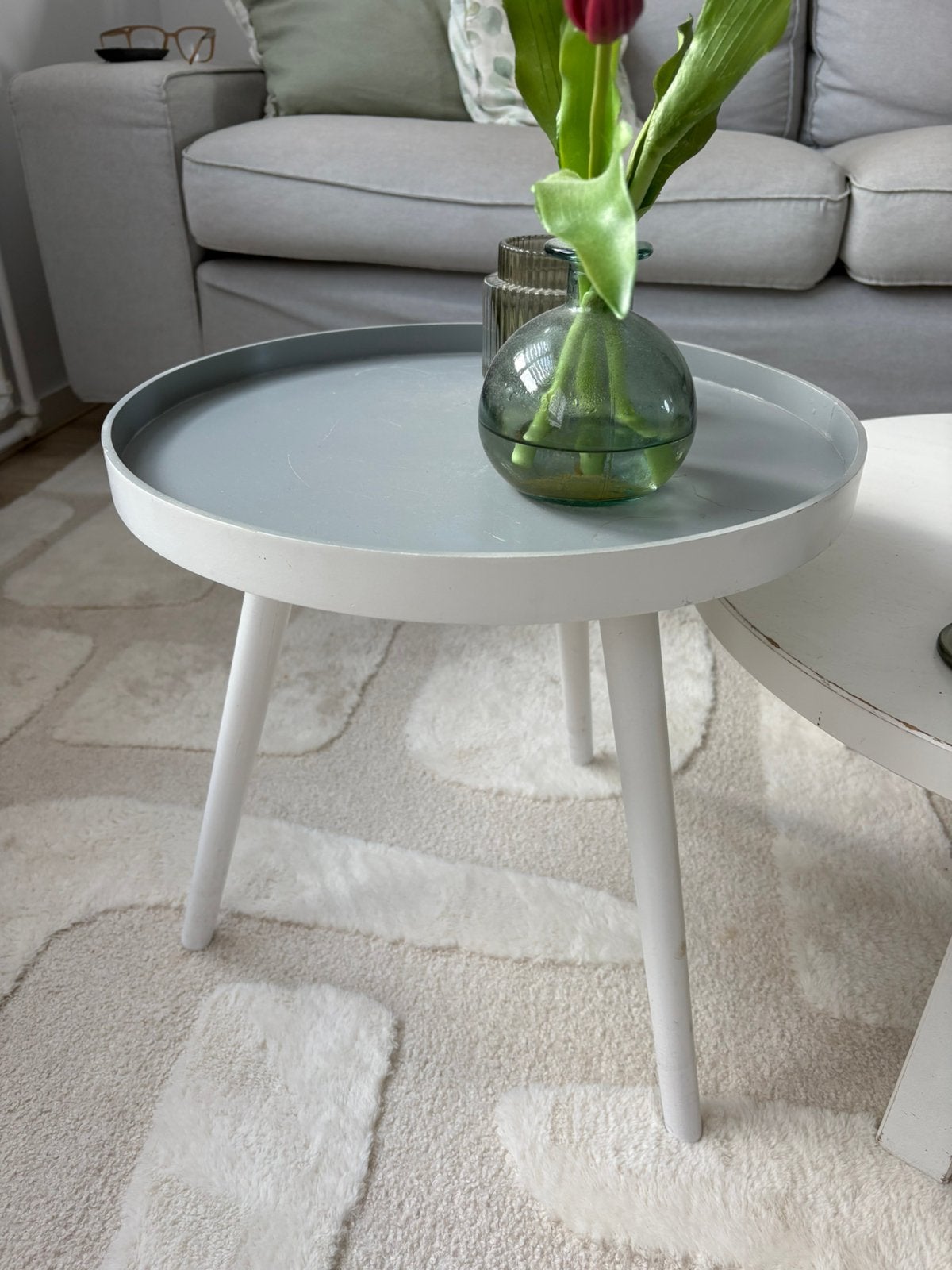 Bijzettafel grijs/wit, Ophalen, Minder dan 50 cm, Gebruikt, Rond