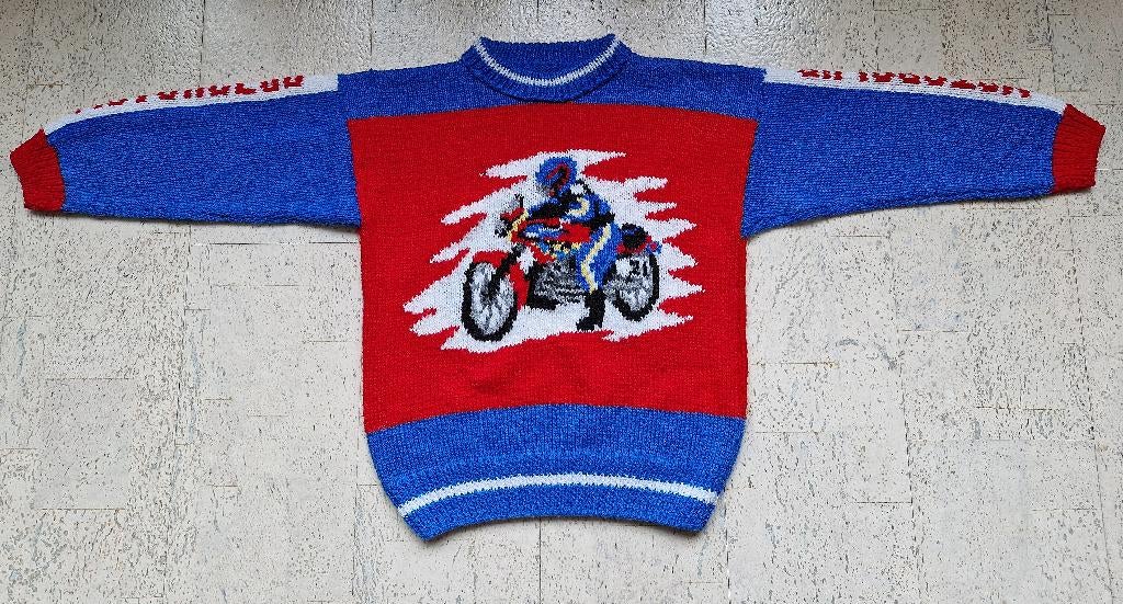 Mooie gebreide trui met motor afbeelding ca maat 140 z.g.a.n, Ophalen of Verzenden, Zo goed als nieuw, Jongen, Trui of Vest