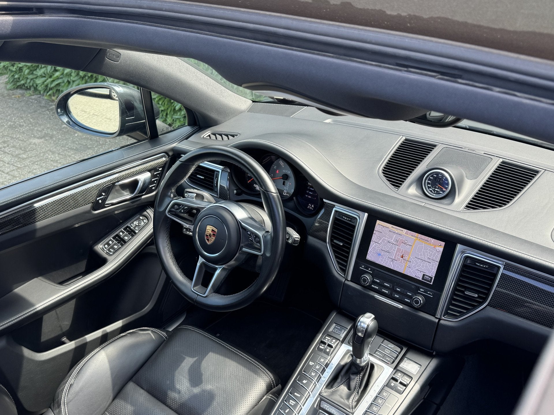 Foto 28 van Porsche Macan 3.0 GTS 361pk PDK Full Options zeer nette staa