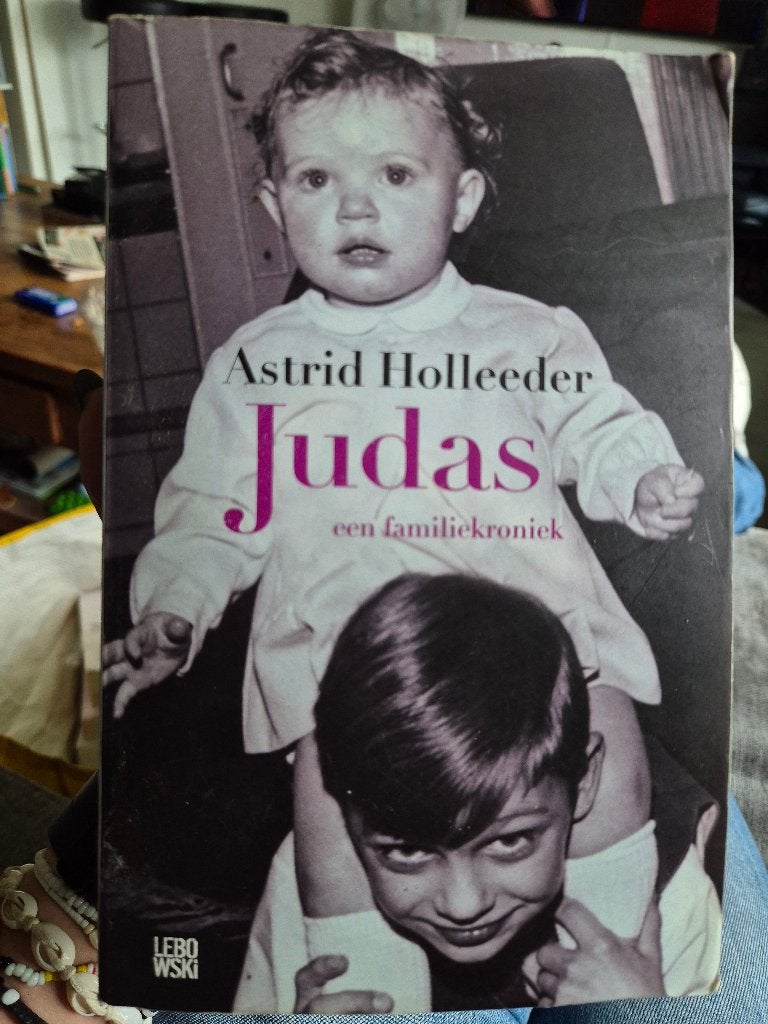 Judas van Astrid Holleeder, Gelezen, Overige, Ophalen of Verzenden, Astrid Holleeder