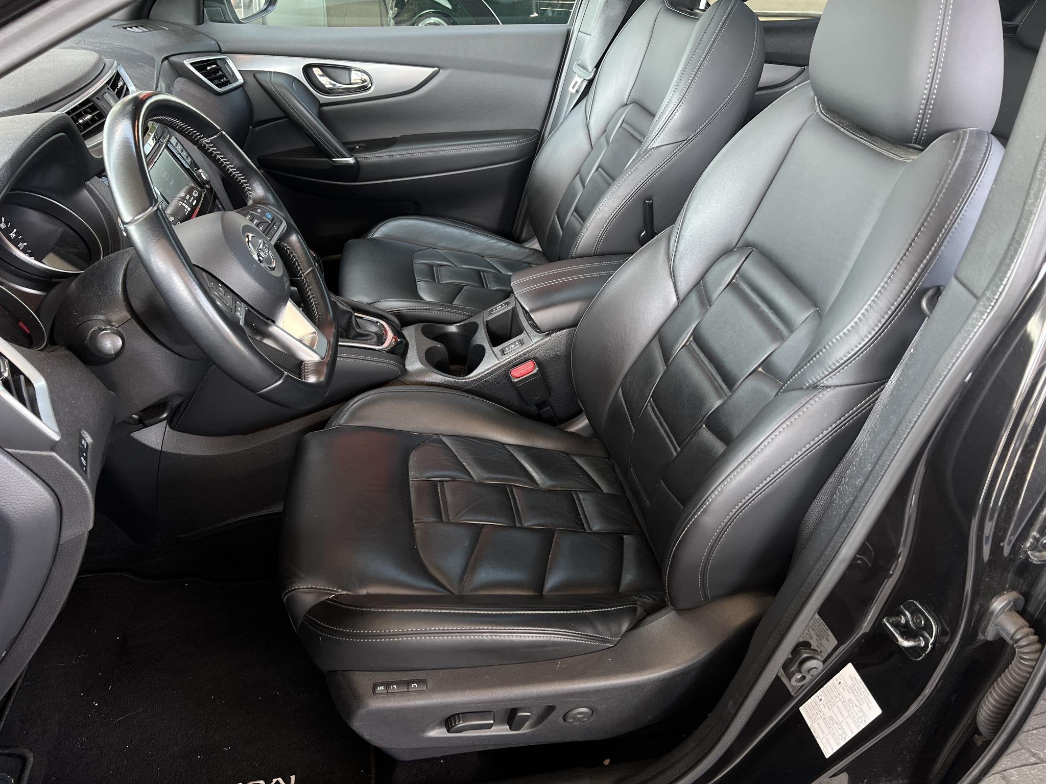 Nissan Qashqai 1.3 DIG-T Tekna + 160pk | Trekhaak | Leder |, Auto's, Nissan, Gebruikt, Euro 6, 1290 kg, 160 pk