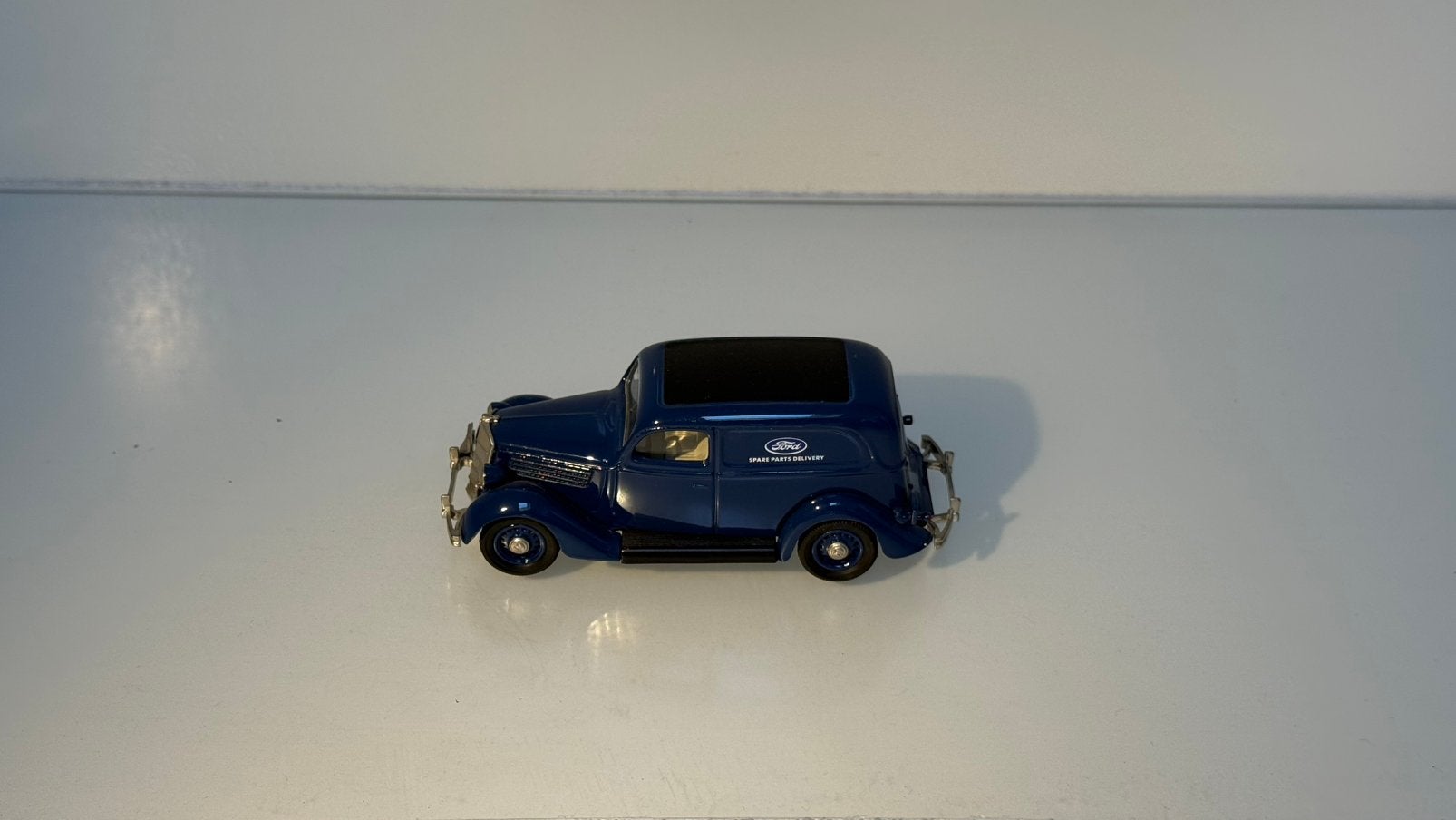Rextoys 1935 Ford V8 1:43, Ophalen of Verzenden, Zo goed als nieuw, Auto, Overige merken