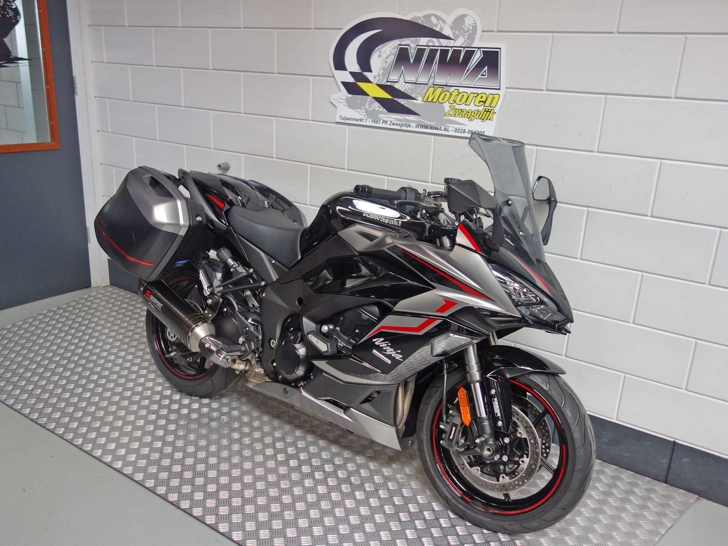 KAWASAKI NINJA 1000SX, 4 cilinders, Motorrijbewijs A, Bedrijf, Onbekend