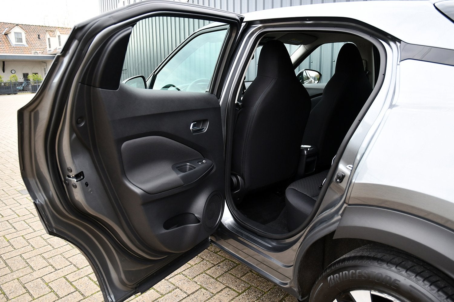 Foto 10 van Nissan Juke 1.0 DiG-T Acenta 01-2025 | BTW | Navi | AppleCar