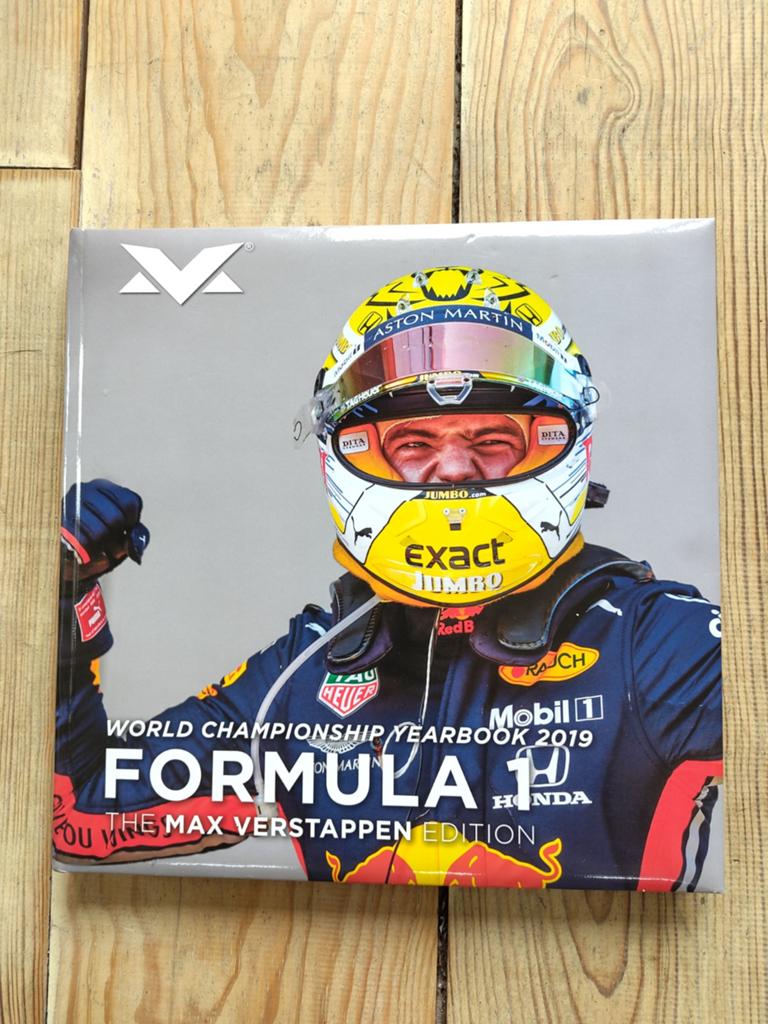 FORMULA 1 The Max Verstappen 2019 isbn 97888944867-1-1, Ophalen of Verzenden