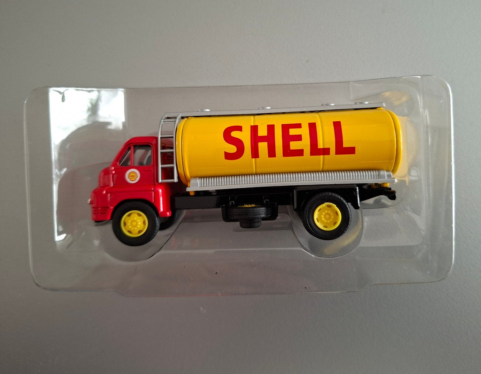 Corgi Toys Shell Tankwagen - Big Bedford, Verzenden, Zo goed als nieuw, Bus of Vrachtwagen, Corgi