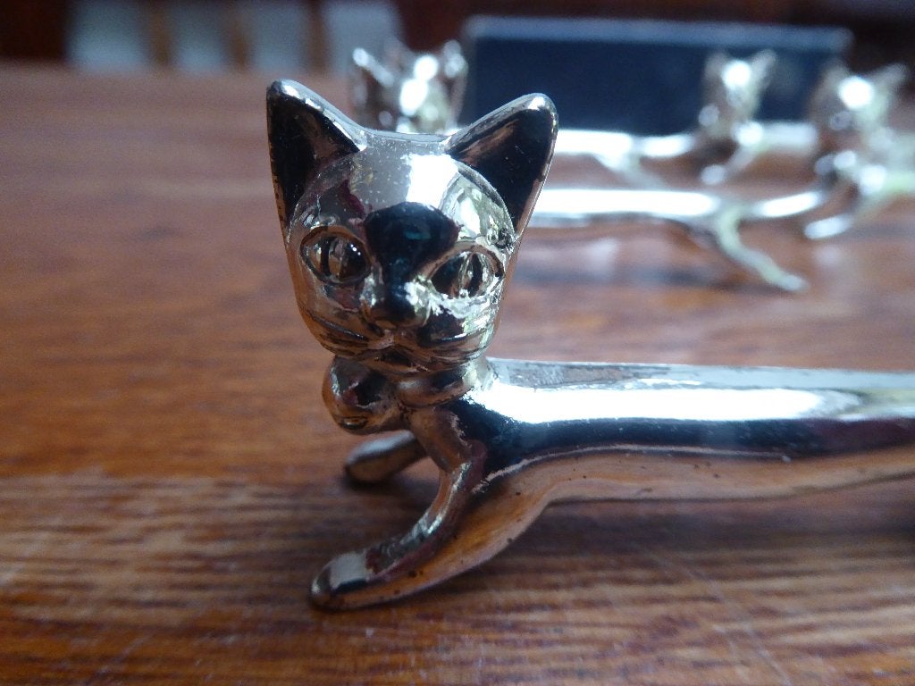 6 verzilverde messenleggers, model kat – poes(1), Ophalen of Verzenden