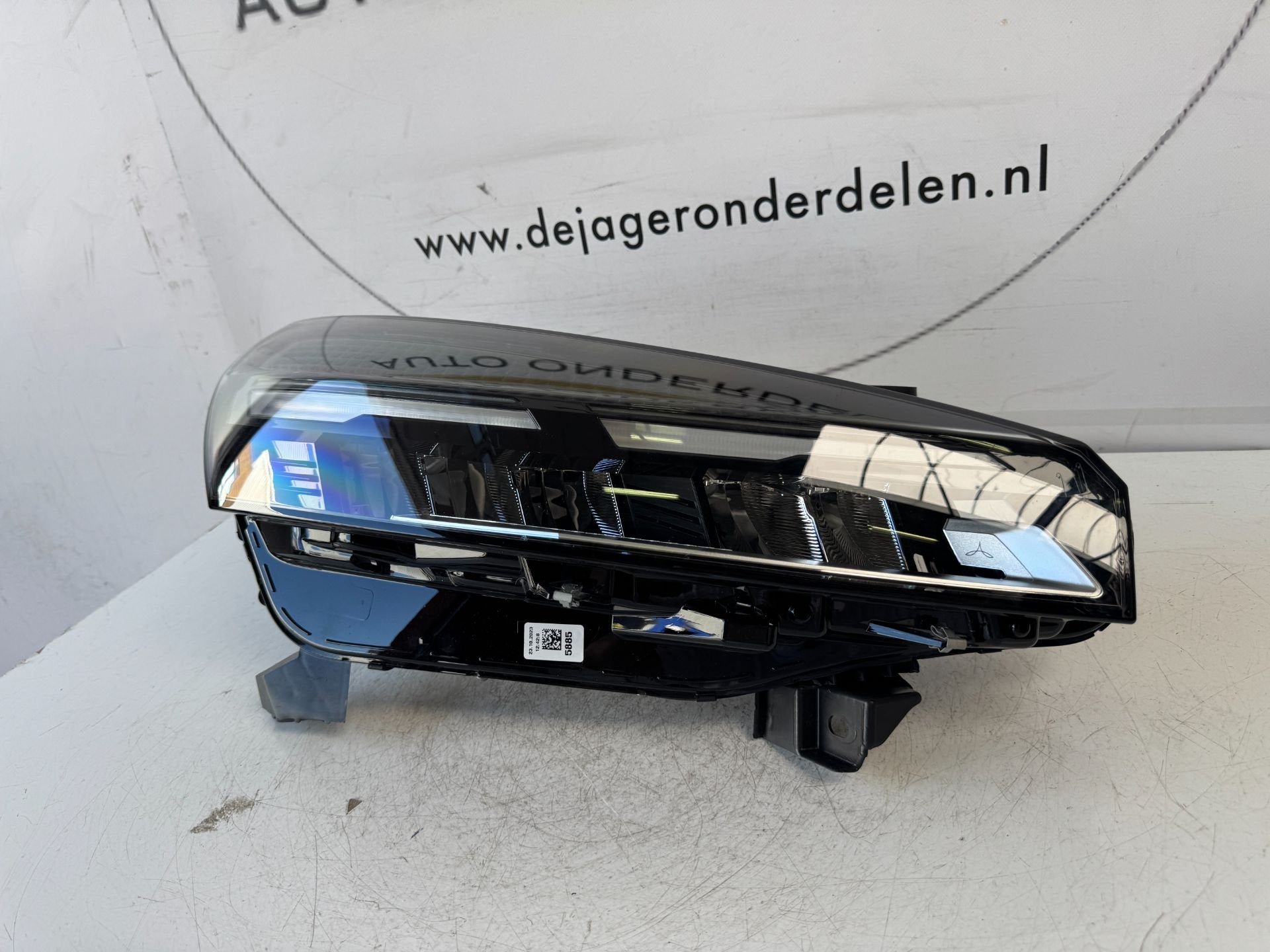 RENAULT CLIO 5 FACELIFT LED KOPLAMP RECHTS 260103507R, Renault Group, Gebruikt, Contact.group@renault.com, Renault