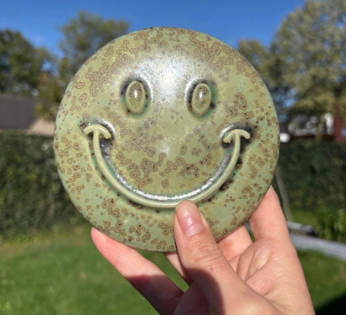 Keramiek Smiley Wanddecoratie - Uniek Groen Design, Ophalen
