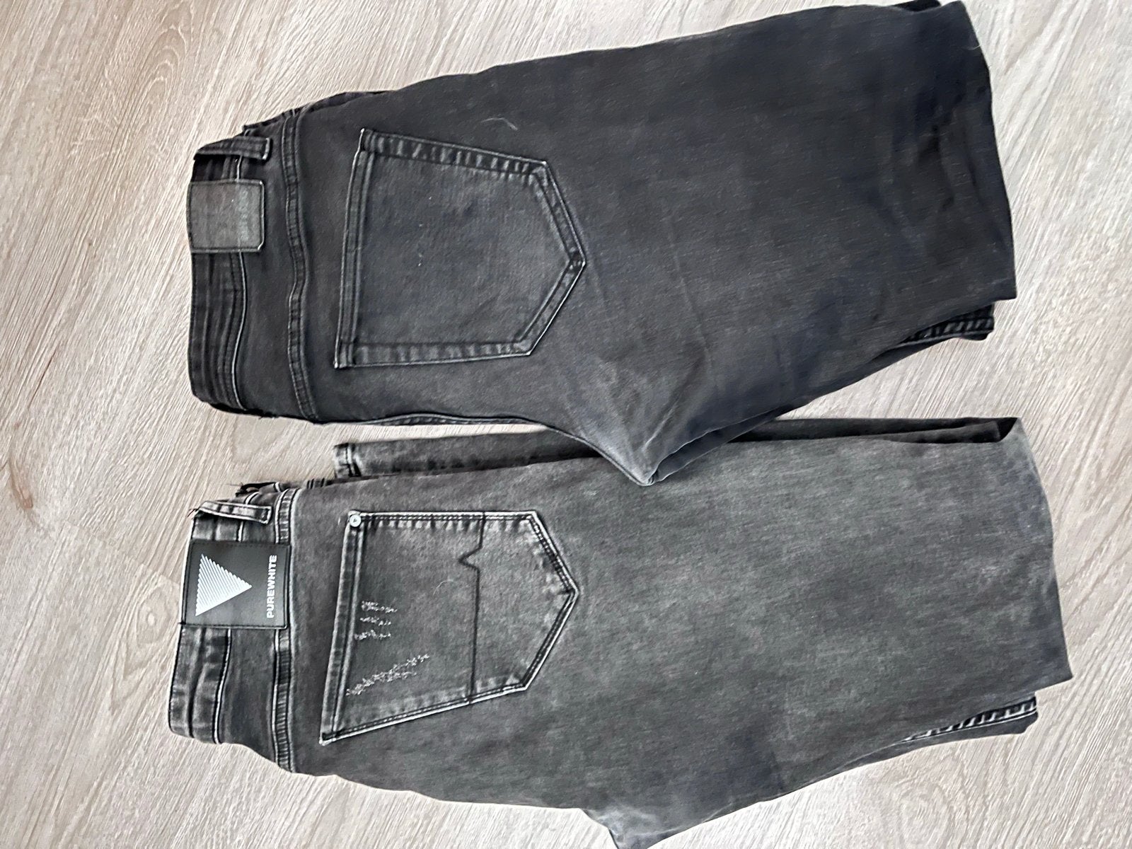 2x Zwarte/Grijze Jeans - Maat W33, Kleding | Heren, Ophalen of Verzenden, Gedragen, Zwart, W33 - W34 (confectie 48/50)