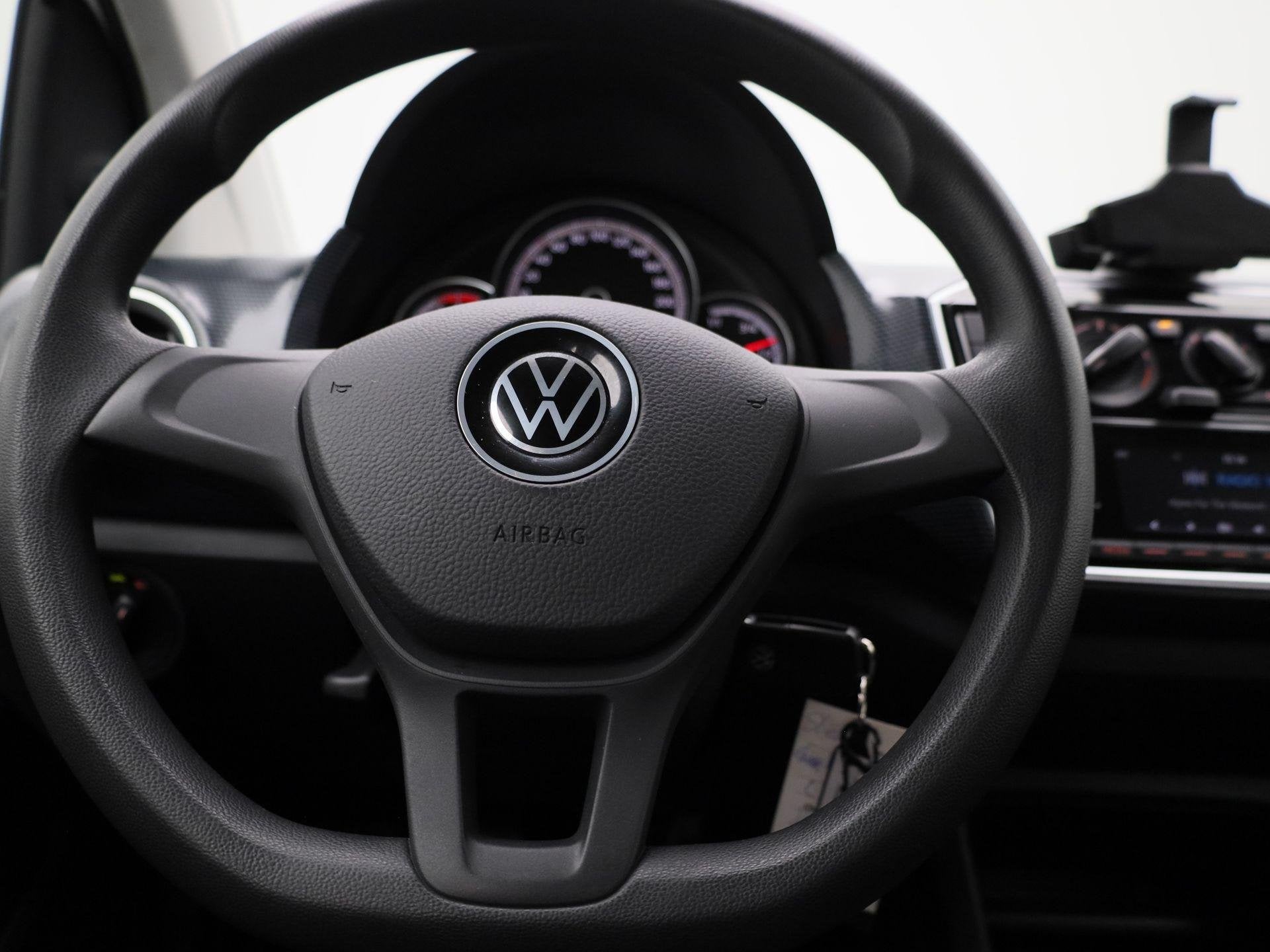 Foto 7 van Volkswagen Up! 1.0 | Airconditioning | Bluetooth | Elektrisc