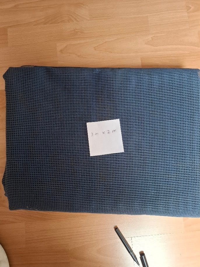 Te koop Grondkleed kleur blauw afmeting 3 m bij 2 m, Ophalen, Gebruikt