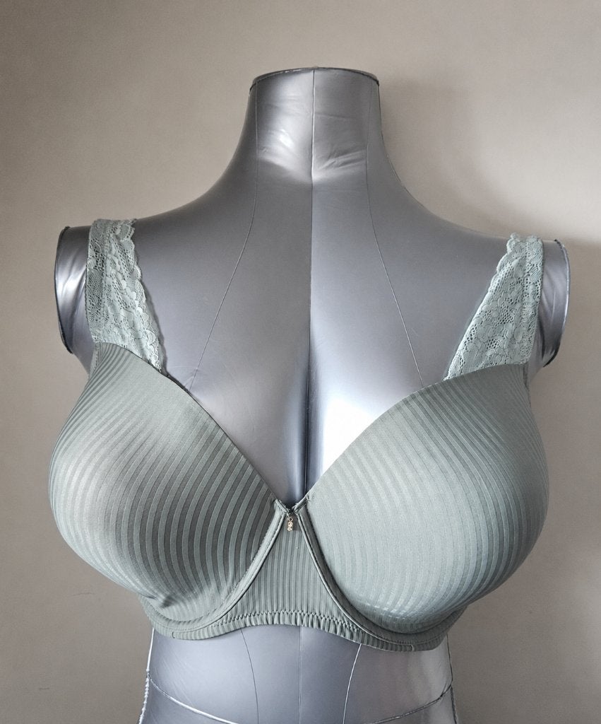 6x Nieuwe Livera bh´s Maat G85 met kaartje, Livera, Ophalen of Verzenden, Meerkleurig, BH