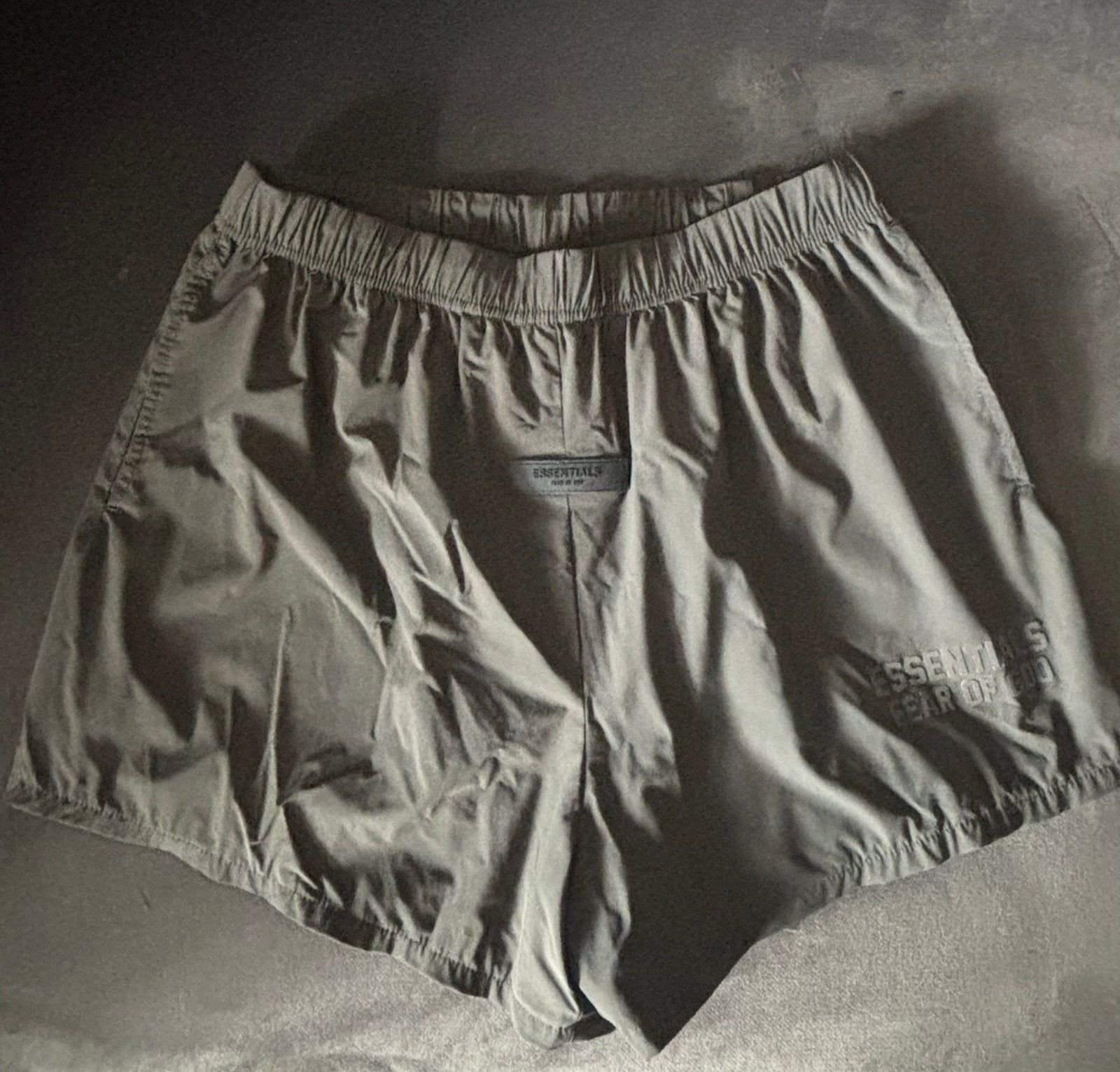 Fear of god Essentials broekje donker groen maat medium, Maat 48/50 (M), Zwart, Ophalen of Verzenden, Zo goed als nieuw