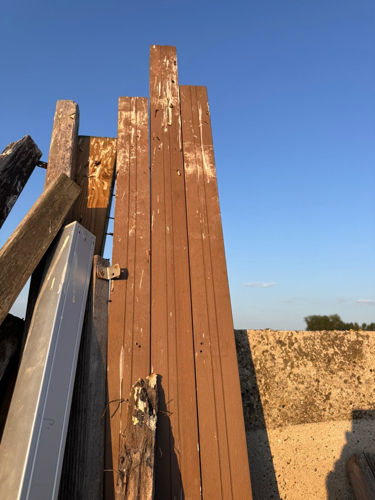 3 lange kuntstof palen hele dikke palen!!, Tuin en Terras, Palen, Balken en Planken, Ophalen, Zo goed als nieuw, 250 cm of meer