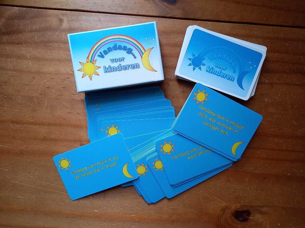 Vandaag........ voor Kinderen Inzichtkaarten / Kaarten, Boeken, Ophalen of Verzenden, Zo goed als nieuw, Overige onderwerpen, Overige typen