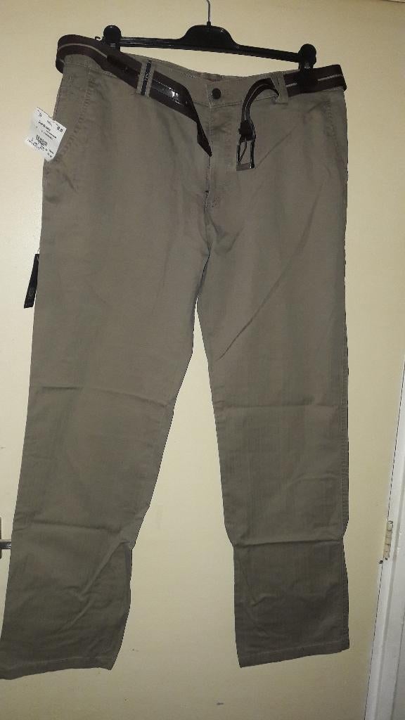 traffic broek nieuw, Kleding | Heren, Broeken en Pantalons, Ophalen, Maat 52/54 (L), Beige, Nieuw