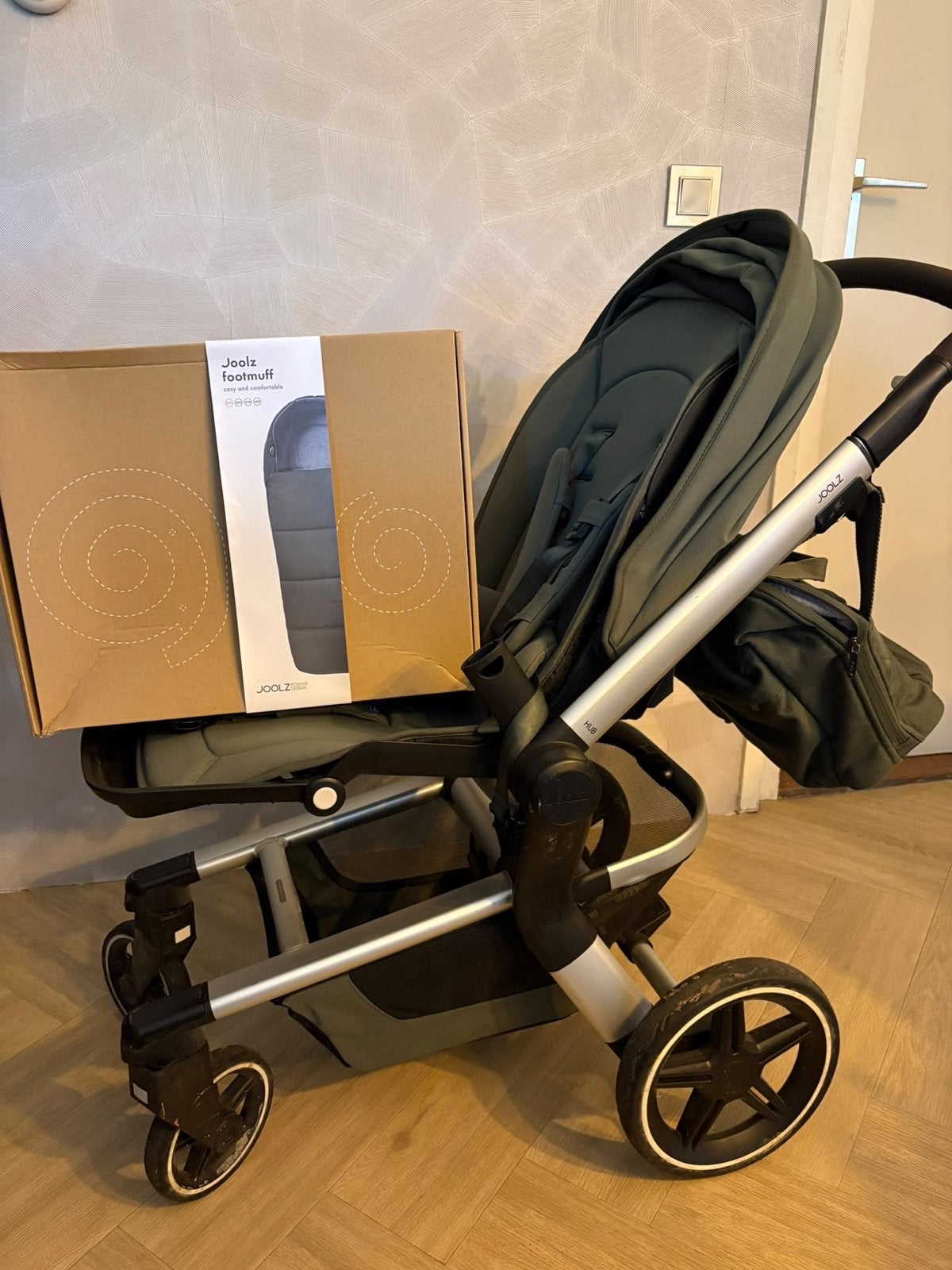 Joolz Hub kinderwagen met voetenzak en luiertas, Ophalen of Verzenden, Zo goed als nieuw, Met reiswieg, Kinderwagen