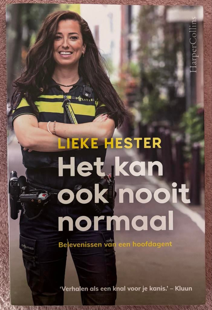 Het kan ook nooit normaal - Lieke Hester (Hoofdagent), Ophalen of Verzenden, Zo goed als nieuw, Overige