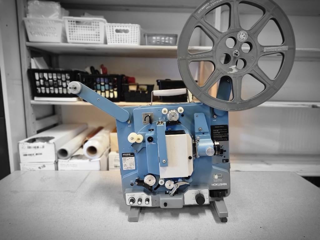 WD-023 : HOKUSHIN 16 mm filmprojector met geluid, Ophalen, ., Projector, Hokushin