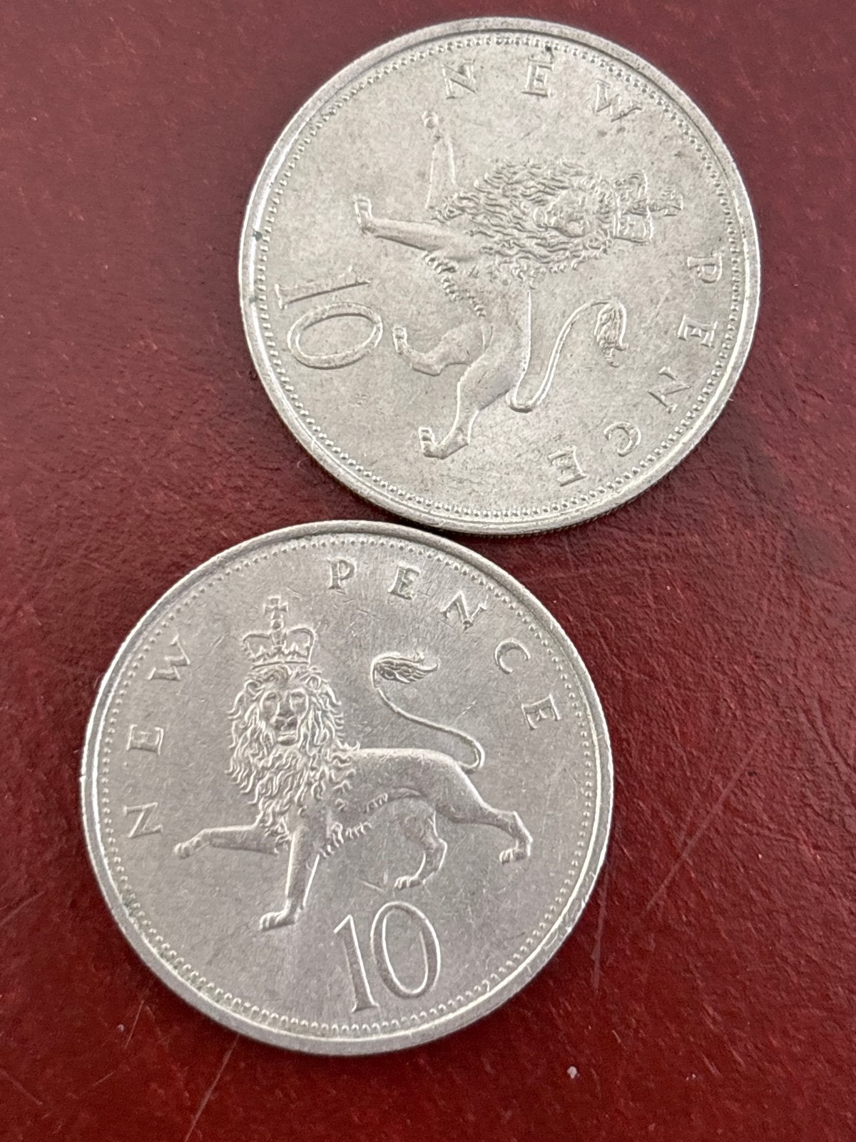 2x Britse 10 New Pence munten (1968 & 1969), Ophalen of Verzenden, Gestempeld