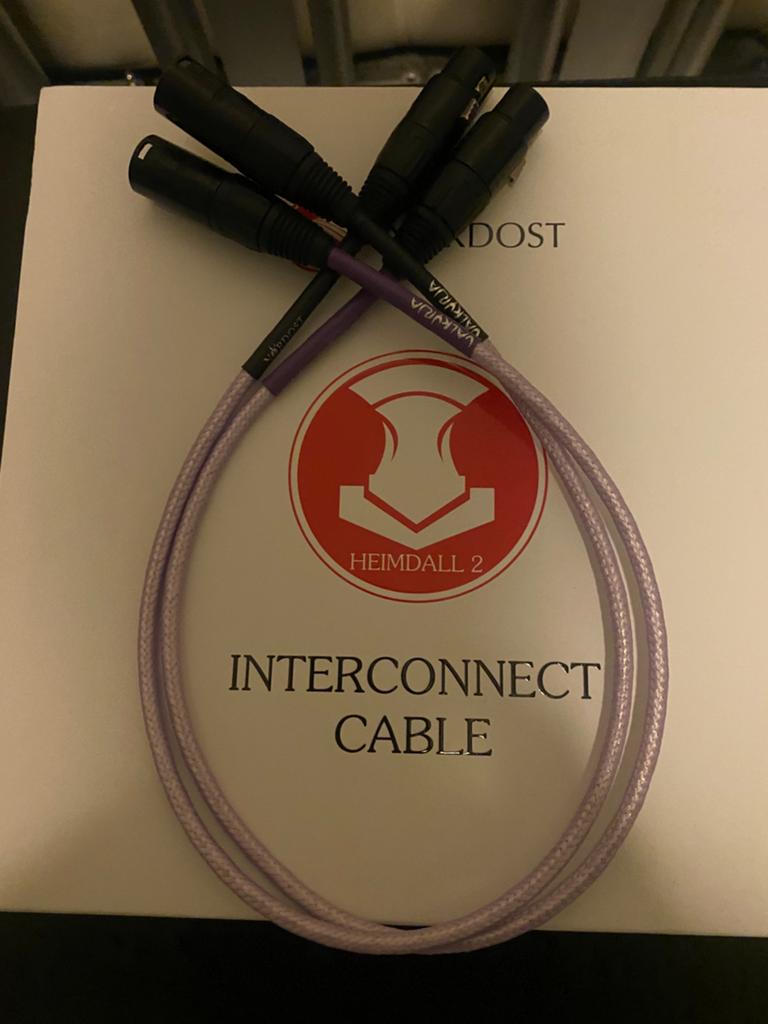 Nordost valkyrie xlr, Audio, Tv en Foto, Ophalen of Verzenden, Zo goed als nieuw, Minder dan 2 meter, Interlink-kabel