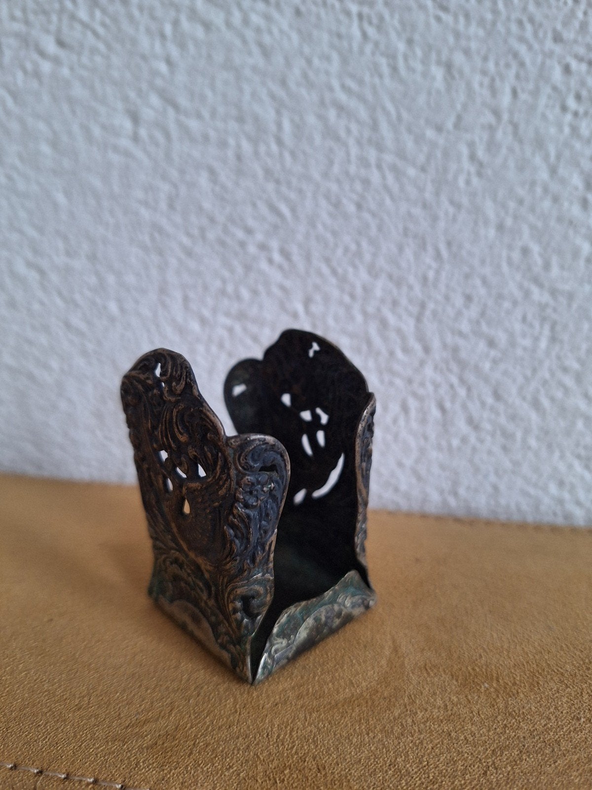 Antieke metalen Maggihouder met vogeldecoratie, Ophalen