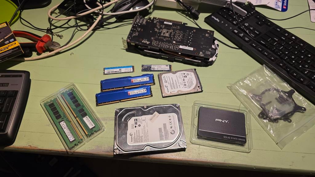 Pc onderdelen: RAM, SSD, GPU en meer, Ophalen of Verzenden, Zo goed als nieuw