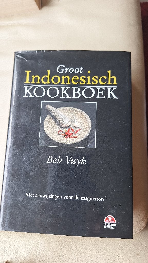 Groot indonesich kookboek, Azië en Oosters, Ophalen of Verzenden, Zo goed als nieuw, Beb Vuyk