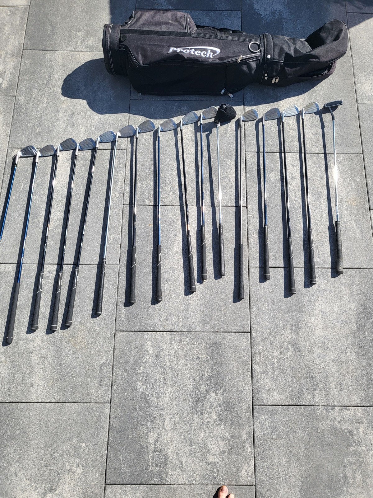 Protech golfset met tas - clubs in perfecte staat, Ophalen of Verzenden, Zo goed als nieuw, Set, Overige merken