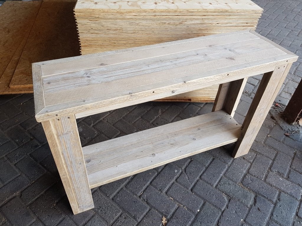 Robuuste sidetable van opgeschuurd gebruikt steigerhout, Ophalen, 100 tot 150 cm, Nieuw, Overige houtsoorten