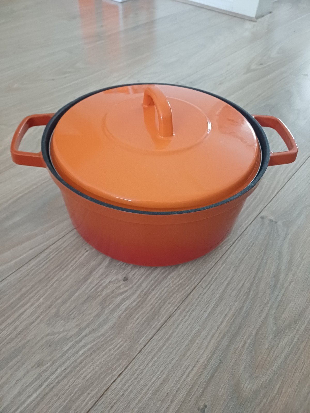 BK  Gourmand  Gietijzeren Braadpan Oranje - 28cm, Gebruikt, Ophalen of Verzenden, Met deksel, Overige merken