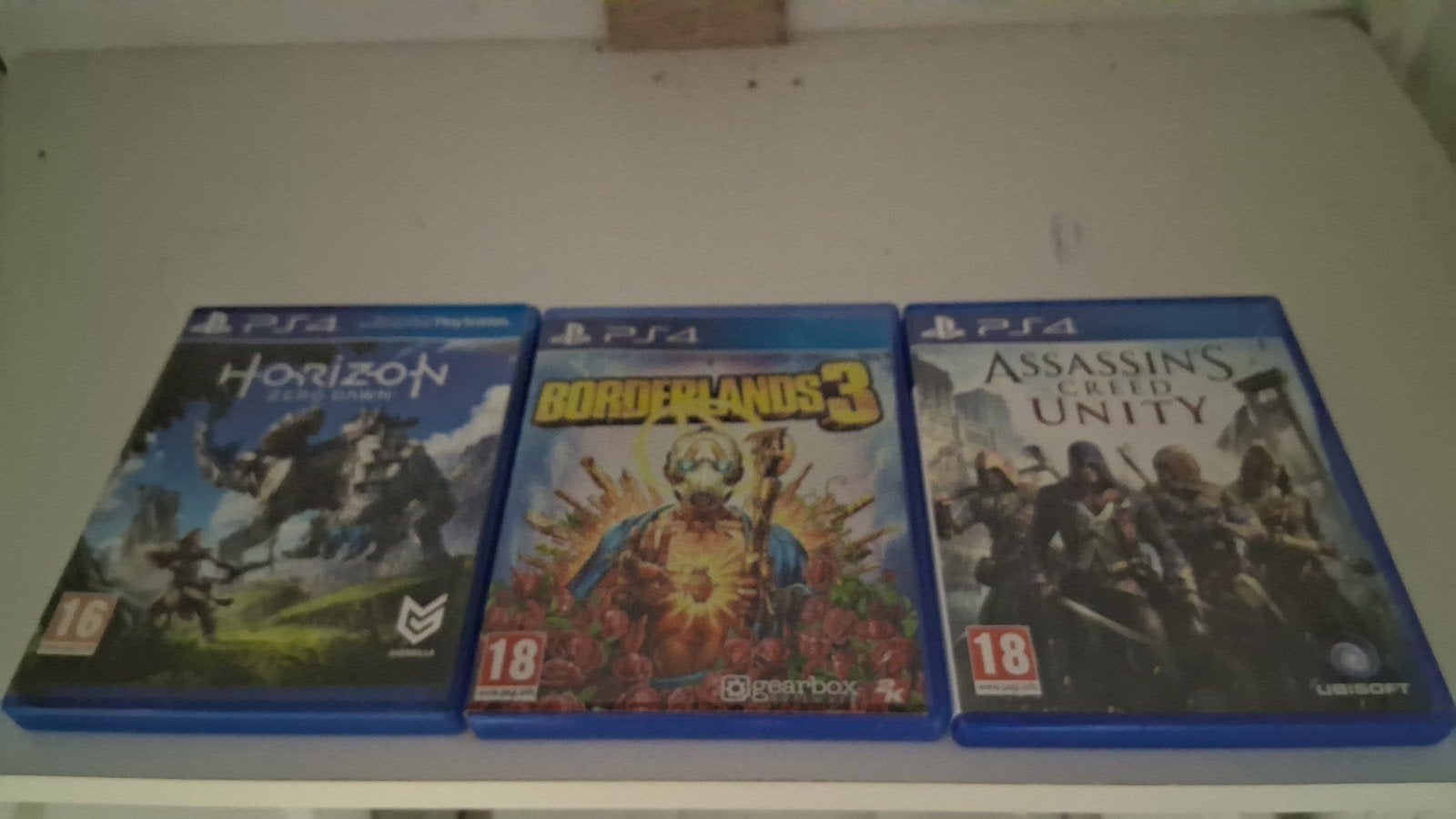 3 PS4 Games: Horizon, Borderlands 3, Assassin's Creed Unity, Ophalen of Verzenden