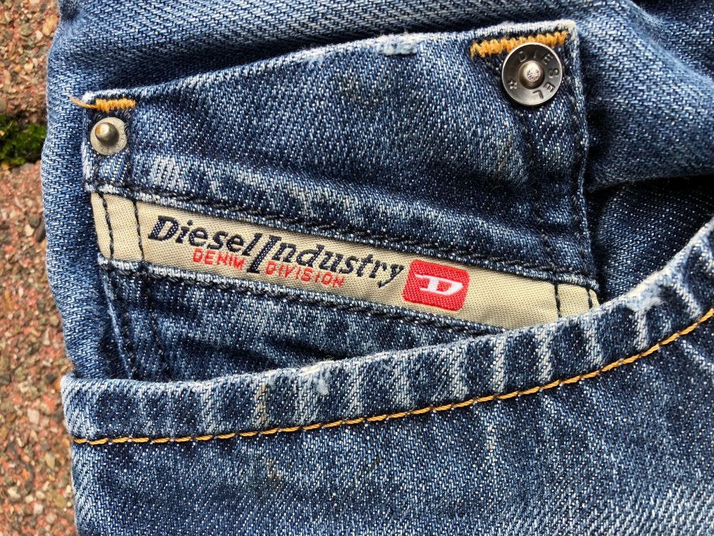 Diesel Larkee Regular Straight w28 - l34 blauw, Diesel, W32 (confectie 46) of kleiner, Gedragen, Verzenden