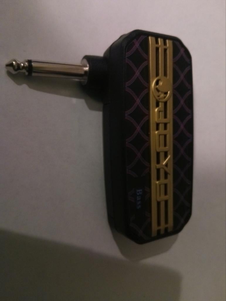 Draagbare Basgitaar Versterker - Ideaal voor oefenen, Ophalen of Verzenden, Zo goed als nieuw, Basgitaar, Minder dan 50 watt