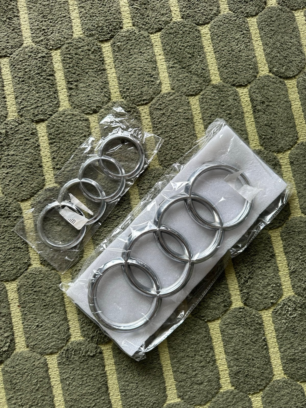Audi logo set, Ophalen of Verzenden, Nieuw