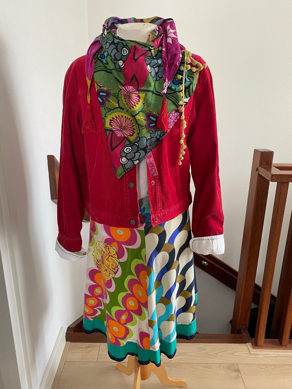Desigual set: rok, sjaal & Jackpot corduroy jasje, Kleding | Dames, Ophalen of Verzenden, Gedragen, Maat 38/40 (M), Meerkleurig