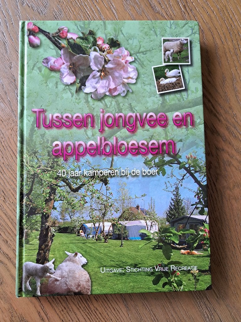 tussen jongvee en appelbloesem z.g.a.n., Ophalen of Verzenden