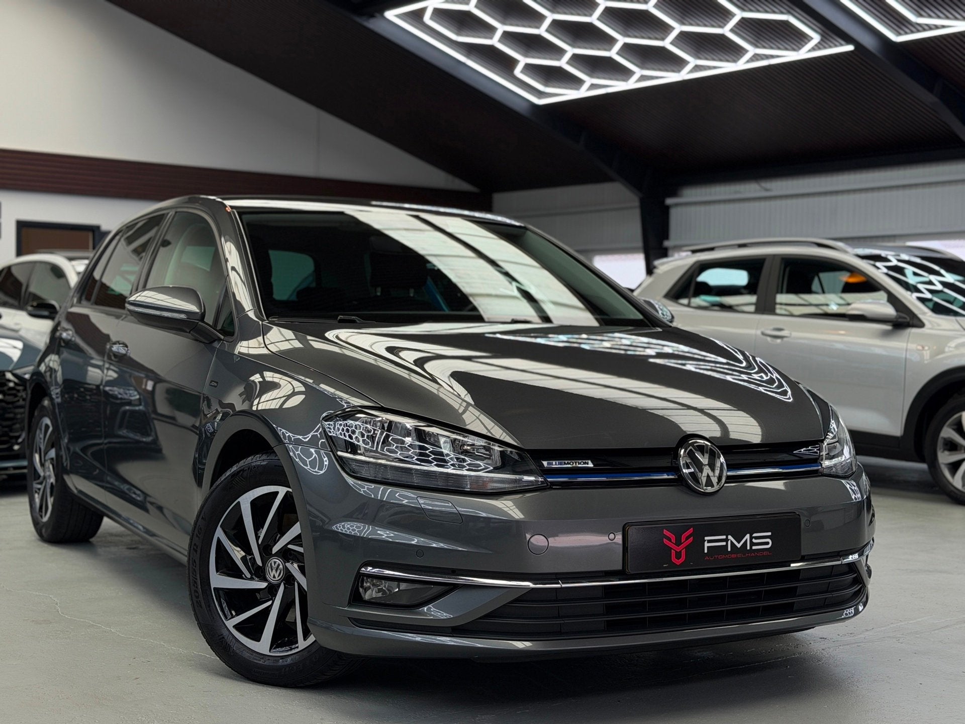 Volkswagen Golf 1.5 TSI Join CarPlay Trekhaak, Voorwielaandrijving, Stof, 4 cilinders, Met garantie (alle)