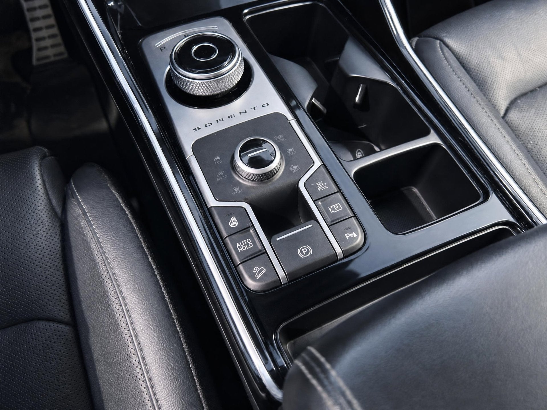 Foto 13 van Kia Sorento 1.6 T-GDI Plug-in Hybrid 4WD ExecutiveLine 7p. |