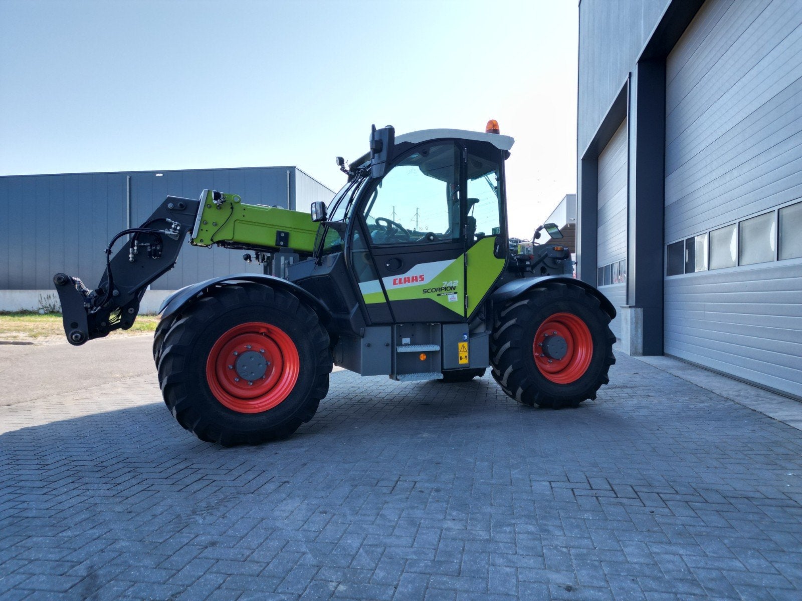 claas scorpion 742, Ophalen, Verreiker