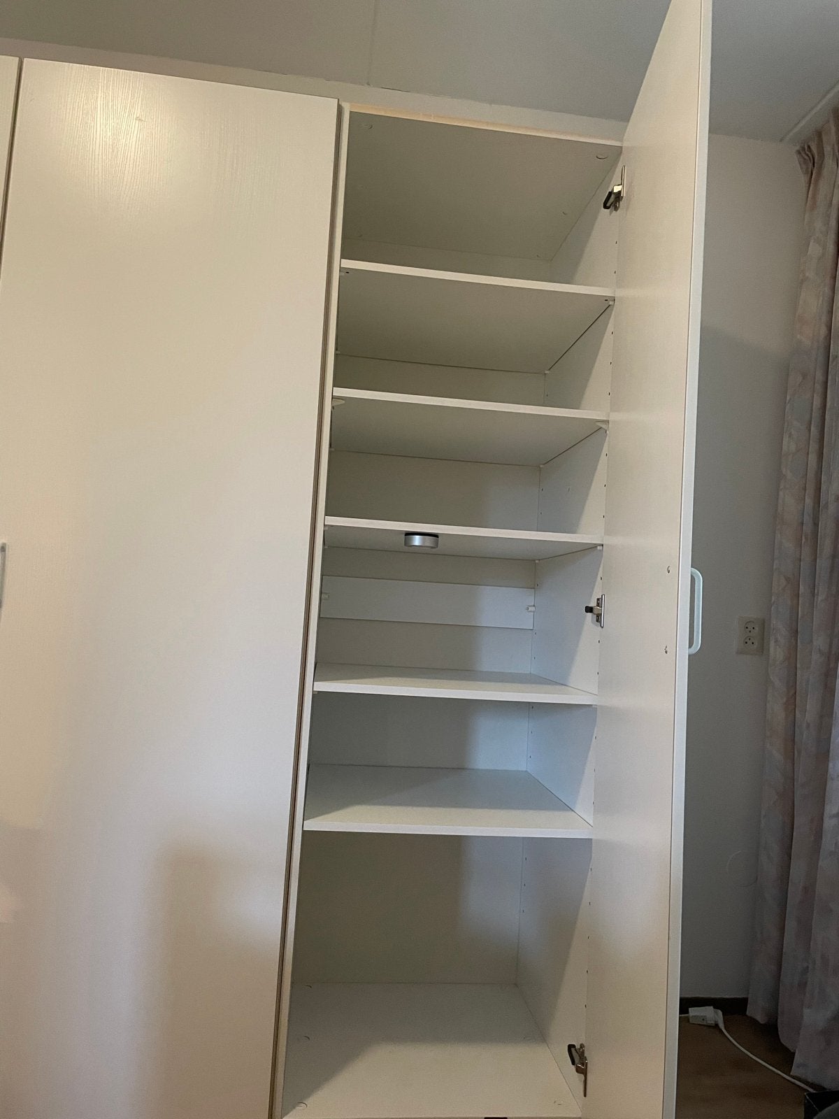 Foto 5 van Kledingkasten - Modulaire Kastenwand