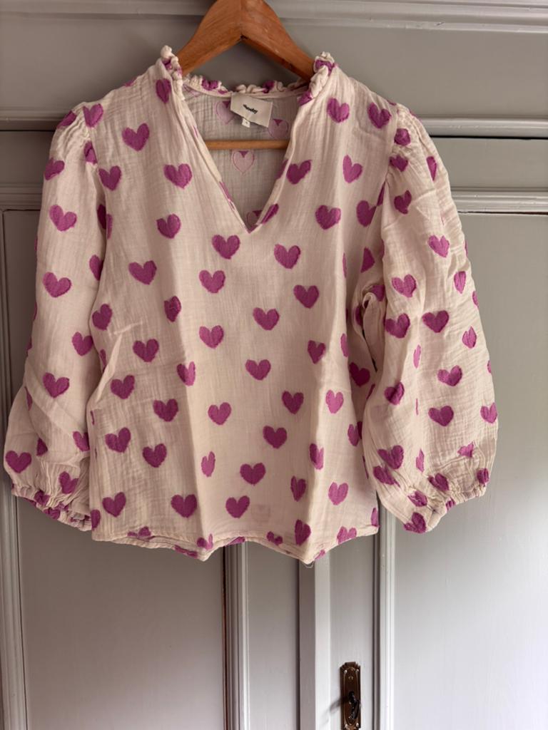 Shoeby zgan leuke blouse wit met roze hartjes maat S, Kleding | Dames, Blouses en Tunieken, Ophalen of Verzenden, Zo goed als nieuw