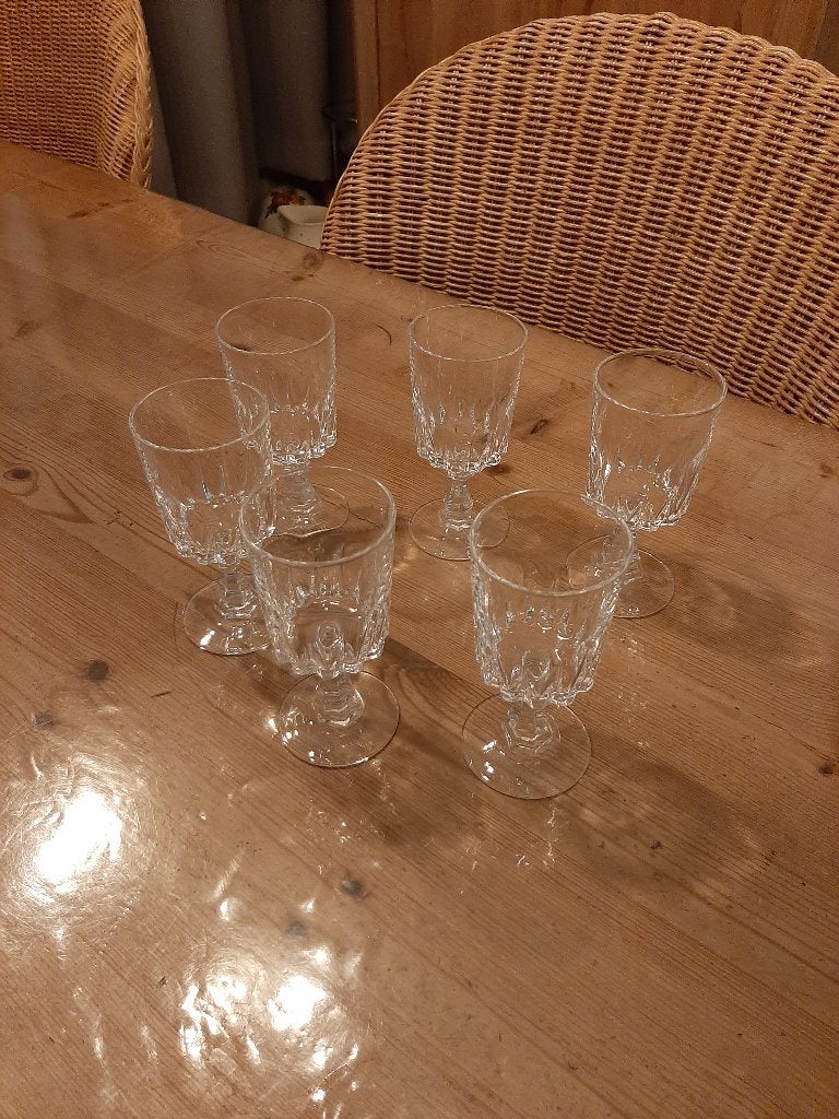 6 CRISTAL `D ARQUES , LOUVRE - WITTE WIJN GLAZEN - NIEUW, Overige merken, Vintage, Nieuw, Ophalen of Verzenden
