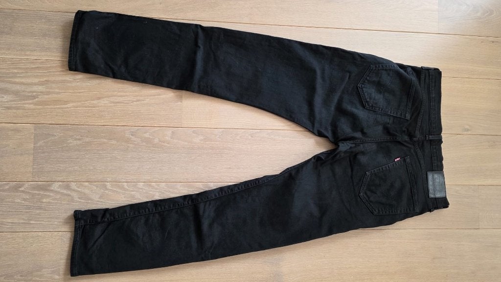 Levis zwart W34 L36, Ophalen of Verzenden, Zo goed als nieuw, Zwart, W33 - W34 (confectie 48/50)