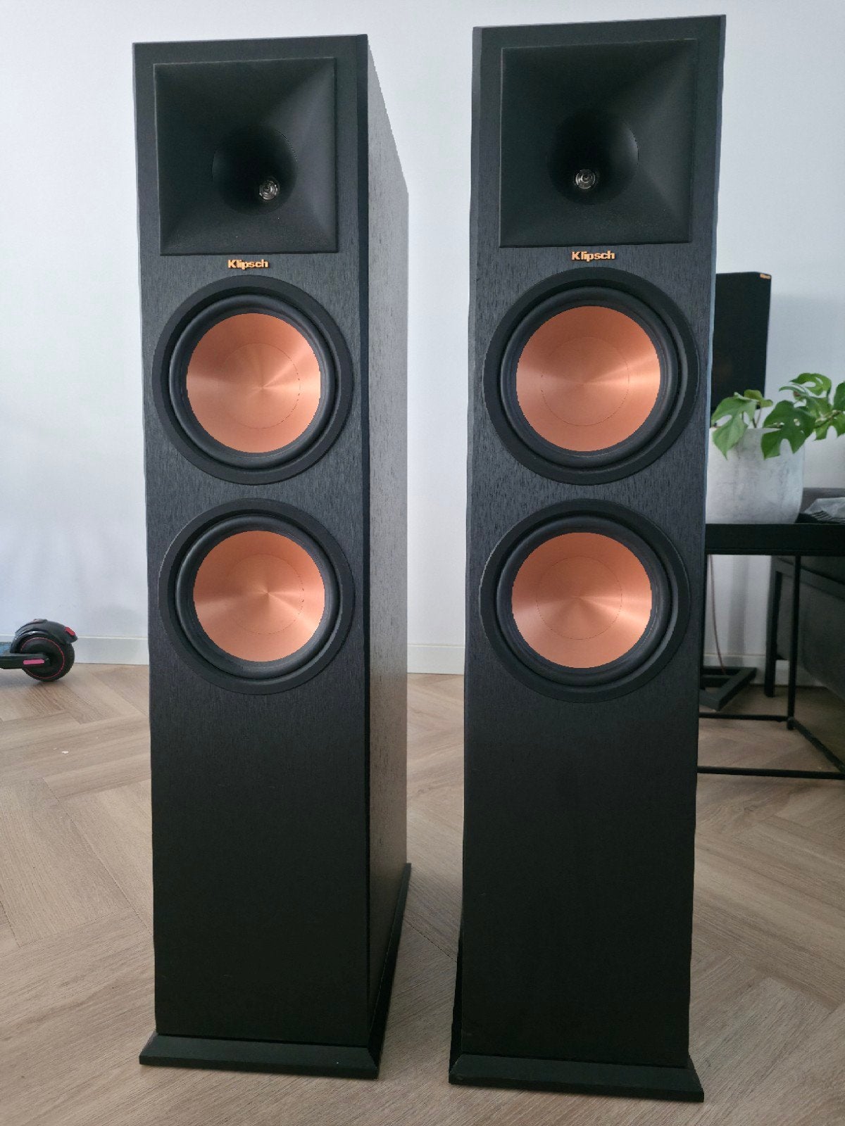 Klipsch RP-820F Vloerstaande Speakers, Ophalen, 120 watt of meer, Front, Rear of Stereo speakers, Overige merken