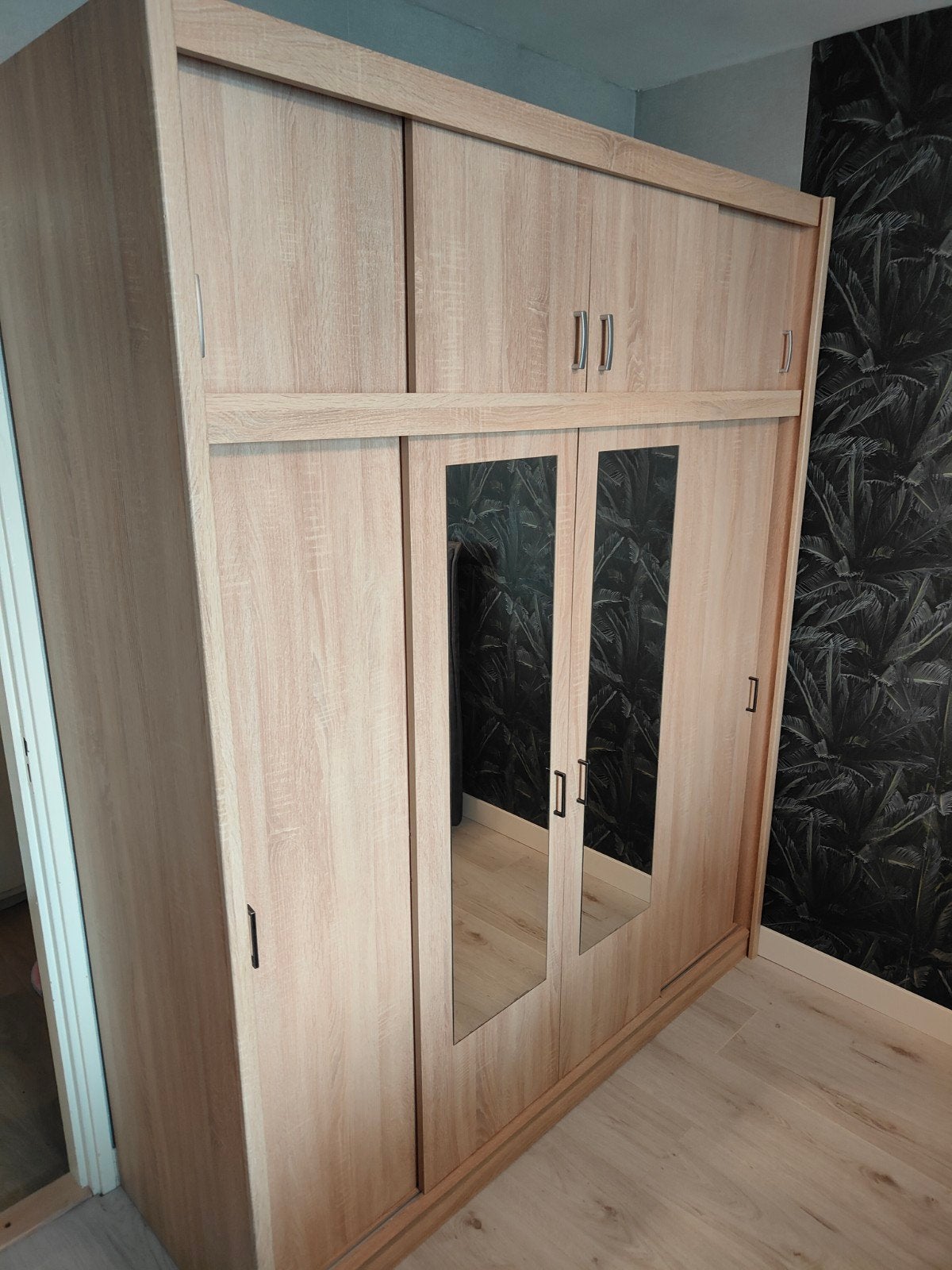 JYSK GENTOFTE Kledingkast 180x220 eiken - Zo goed als nieuw, Met deur(en), 200 cm of meer, 150 tot 200 cm, Ophalen of Verzenden